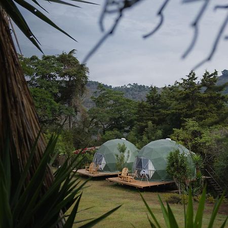Las Cupulas At Earth Lodge Antigua Extérieur photo